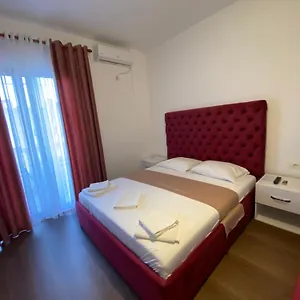  Apartment Enia's